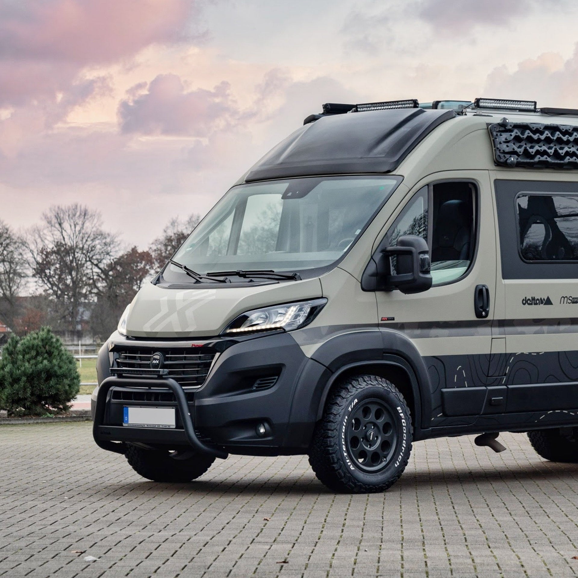 Delta Blackline Frontbügel/ Bullenfänger Schwarzmatt - Zweidreitage